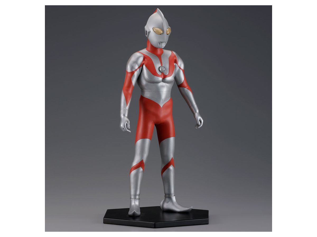 Character Classics ウルトラマン (Bタイプ) | HLJ.co.jp