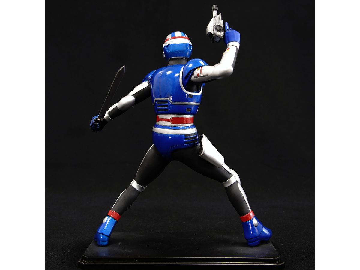 フィギュア　宇宙刑事シャイダー 復刻版 「宇宙刑事シャイダー」 NANKOKU FACTORY MIDDLE size series 1/8 ソフビキット Amazon.co.jp: 海洋堂 NANKOKU FACTORY 宇宙刑事シャイダー 1/8