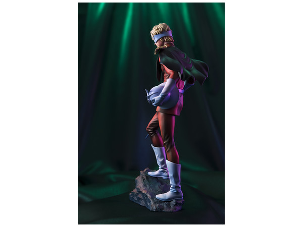 1/8 GGG 機動戦士ガンダム シャア・アズナブル アートグラフィックス