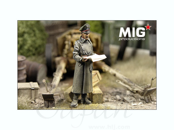 1/48 ドイツ軍将校・オートバイ用コート | HLJ.co.jp