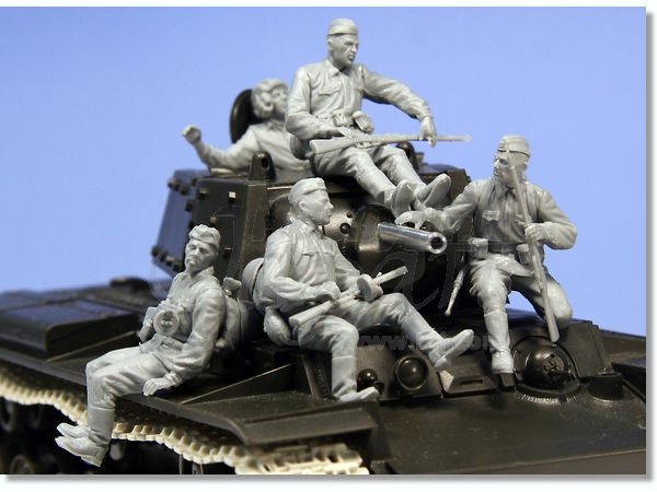 グンゼ産業　1/35 ミリタリーフィギュア5セット 51jAJm8ifwL._AC_UF350,