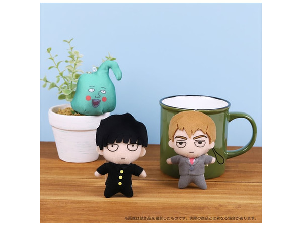 モブサイコ100 ぬいぐるみストラップ B 霊幻新隆 | HLJ.co.jp