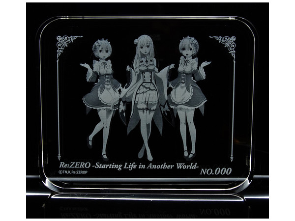 ≪未使用品≫受注生産限定品 Re：ゼロ エミリア＆レム＆ラム ガラスアート Amazon.co.jp: Re:ゼロから始める異世界生活 GLITTER & GLAMOURS