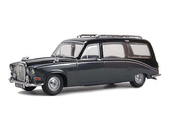 1/43 ダイムラー DS420 霊柩車(ブラック) | HLJ.co.jp