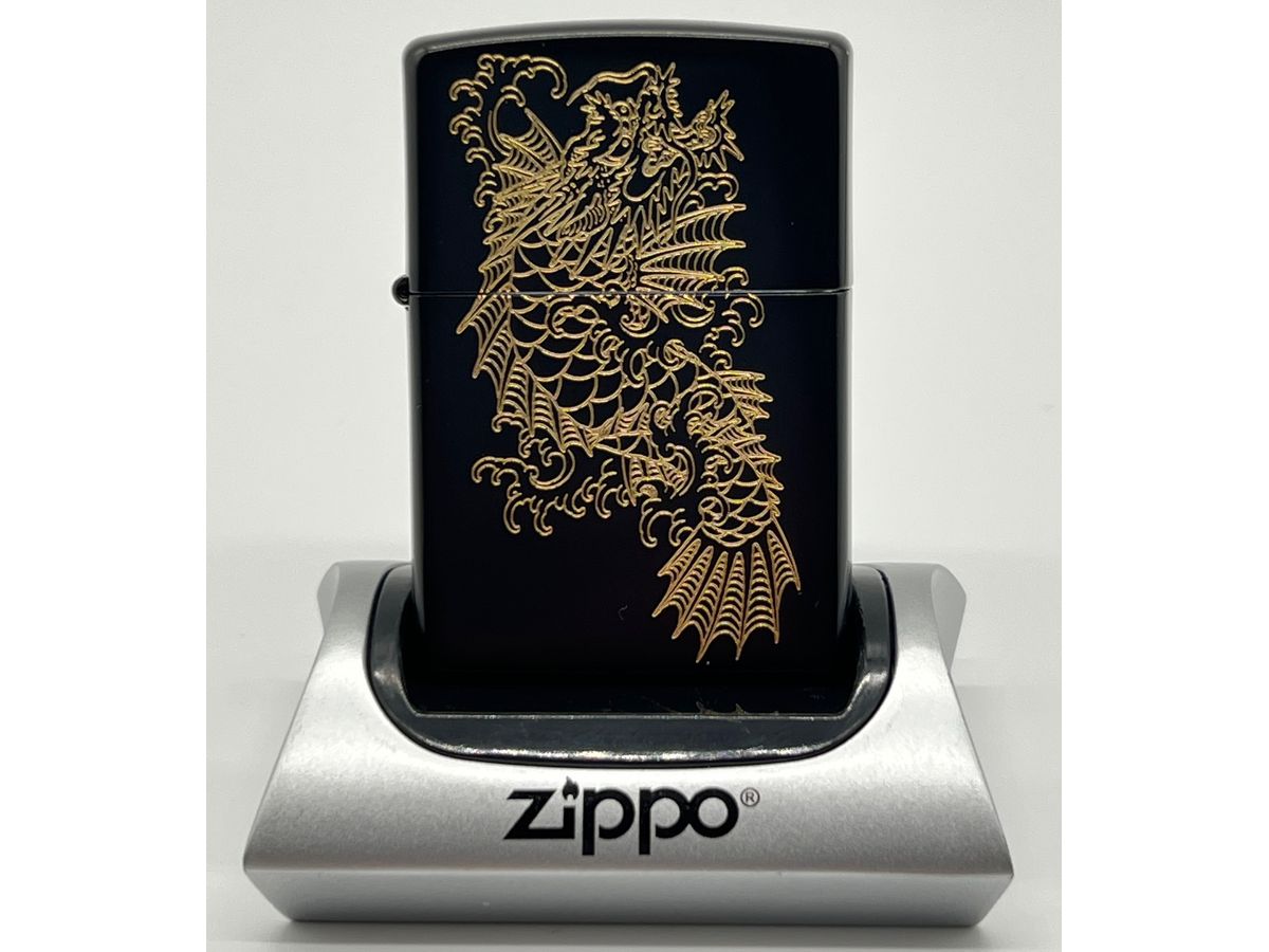 龍が如く8 Zippo(春日一番) | HLJ.co.jp 龍が如く8 Zippo(春日一番) | HLJ.co.jp