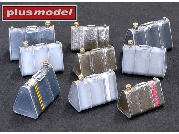 1/35 WW.II ドイツ軍 携行缶セット (三角タイプ) (9個入り) | HLJ.co.jp