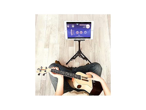 Populele スマートウクレレ　光るウクレレ Popumusic POPULELE スマートウクレレ ポピュレレ 全長23インチ