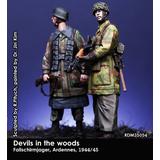 1/35 WWII ドイツ 降下猟兵セット アルデンヌ 1944/45 (2体入) | HLJ.co.jp