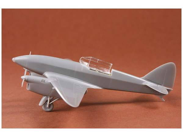 プラモデル　1/72 DH-88コメット レーサー レッド＆グリーン フルレジンキット [SBS7003] De Havilland DH-88 Comet 'Red & Green' full resin kit 1/72