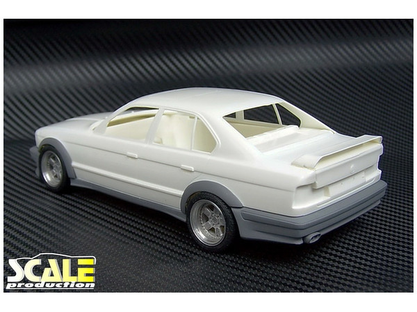 しょうた1001様 ご依頼品 フジミ AC シュニッツァー S5 1/24 BMW 535 E34 シュニッツァー S5 シルエット トランスキット