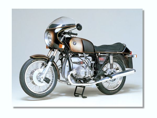 タミヤ BMW R90S プラモデル 1/6スケール TAMIYA 1/6 BMW R90S 16008 1/6 motorcycle No.8 plastic model from