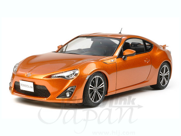1/24 トヨタ 86 オレンジメタリック (完成品) | HLJ.co.jp