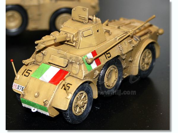 1/48 イタリア 装甲偵察車 AB41 | HLJ.co.jp