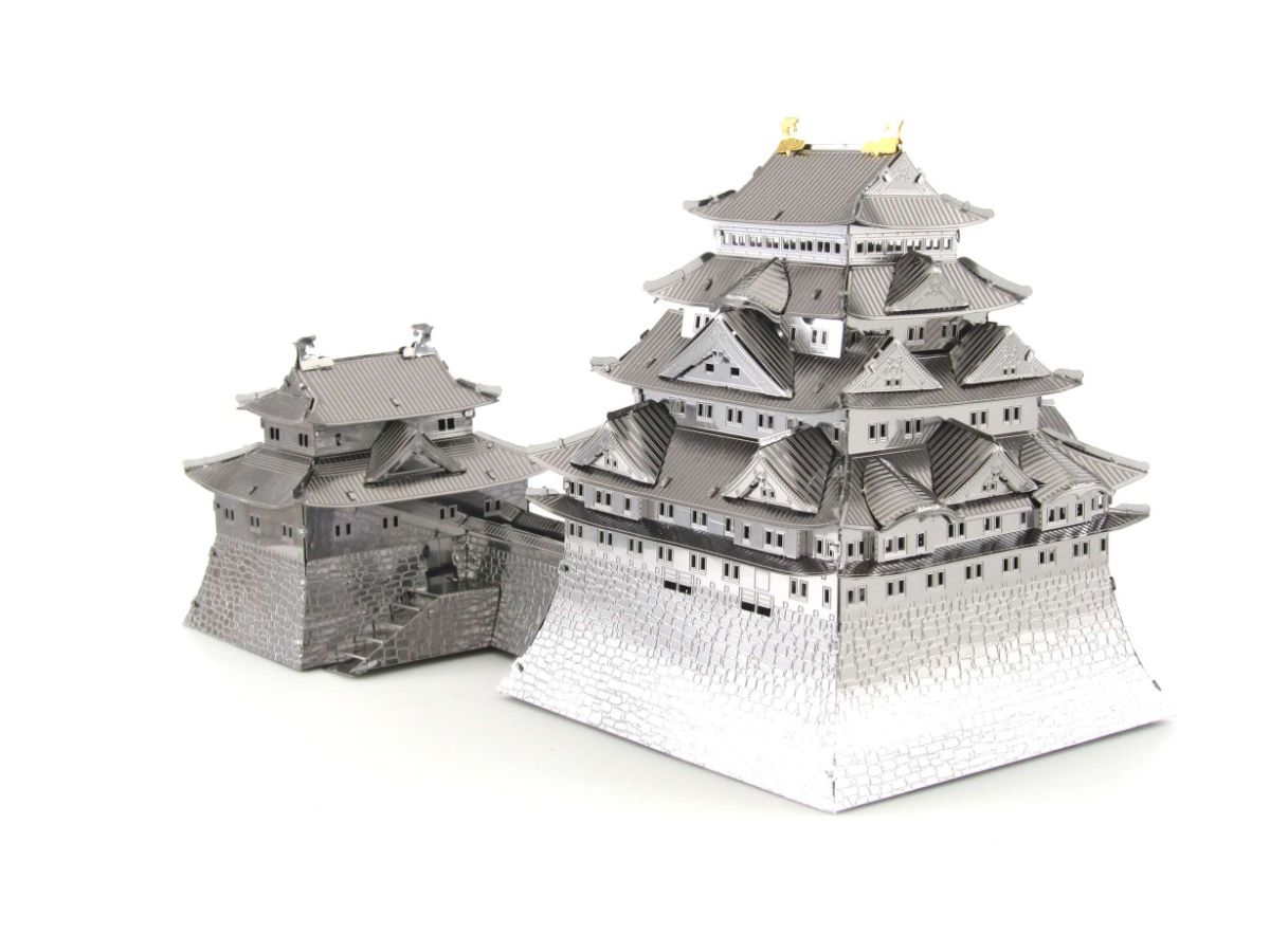 メタリックナノパズル 名古屋城 W135 X H245 X D15mm By テンヨー ホビーリンク ジャパン メタリックナノパズル 名古屋城 W135 X H245 X D15mm By テンヨー ホビーリンク ジャパン