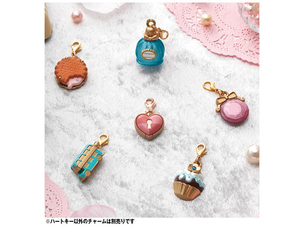 レイトン ミステリー探偵社 カトリーのナゾトキチャームコレクションDX