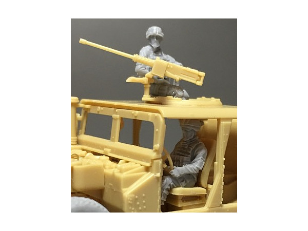 ミリタリーフィギュア 1/10 レジン製（ケース付） 1/72 現用米軍兵士フィギュア (ドライバー&ガンナー) レジン製 2体