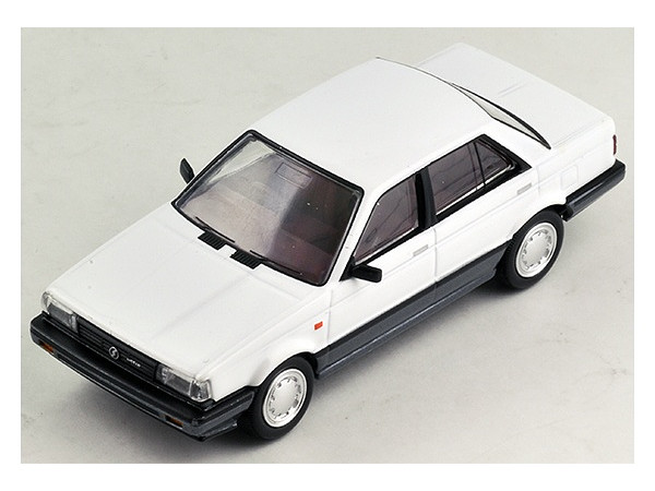 LV-N10 c/d ニッサン サニー 1500 スーパーサルーン 2台セット