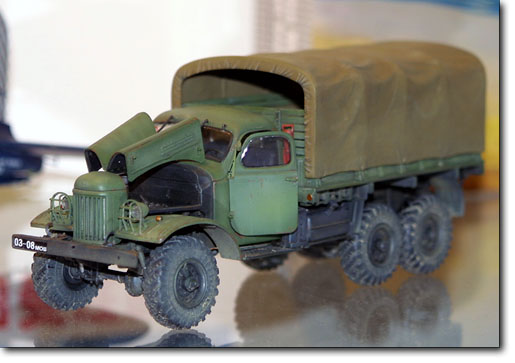 1/35 ZIL-157 6x6 ミリタリートラック | HLJ.co.jp