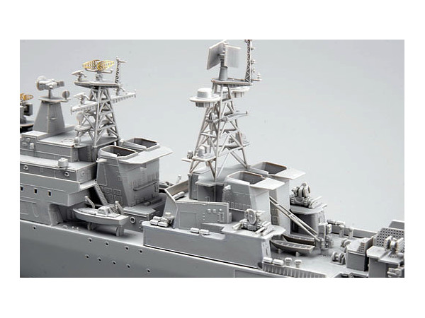 1/350 ロシア海軍 ウダロイ級 チャバネンコ | HLJ.co.jp