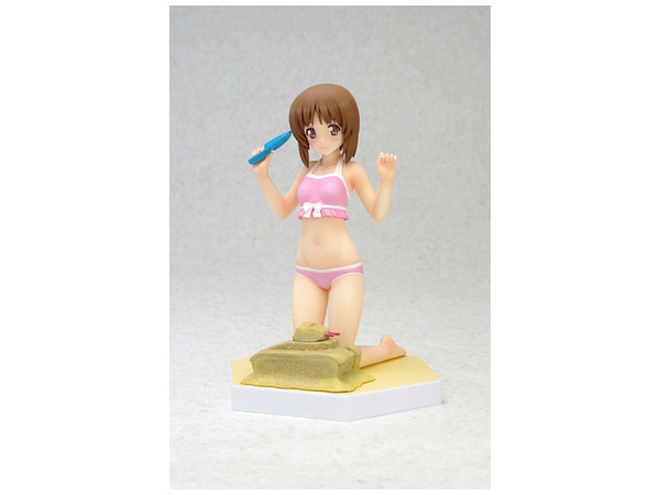 BEACH QUEENS ガールズ&パンツァー 西住 みほ 1/10スケール PVC製 塗装済み 完成品 フィギュア 1/10 BEACH QUEENS 西住 みほ (GIRLS und PANZER)(再生産) | HLJ.co.jp
