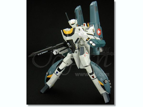 超時空要塞マクロス 1/60 完全変形 VF-1S スーパーバルキリー やまとマクロスシリーズ 超時空要塞マクロス 1/60 完全変形 VF