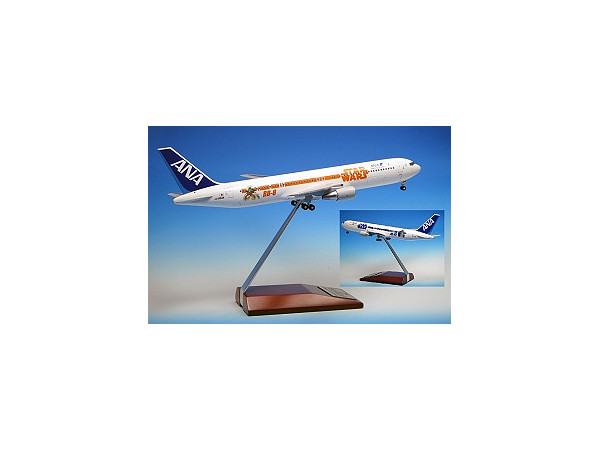 1/200 777-300ER JA604A STAR WARS ANA JET(ギアつき) | HLJ.co.jp